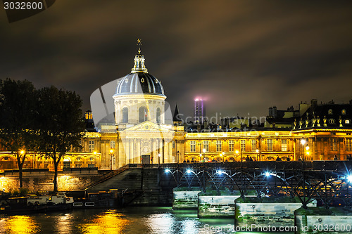 Image of Institut de France building in Paris, France