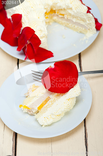 Image of whipped cream mango cake