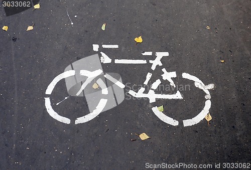 Image of Bike on the pavement
