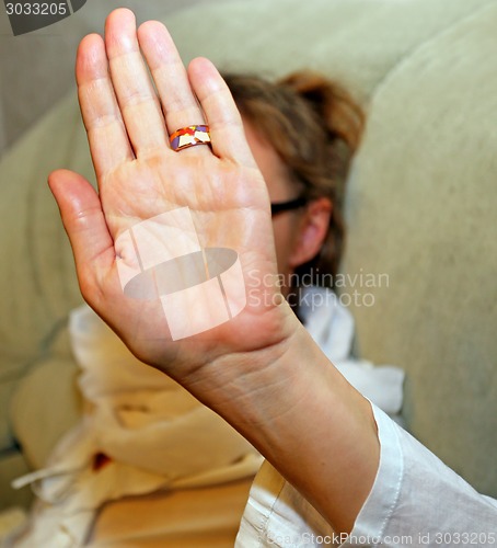 Image of the girls hand