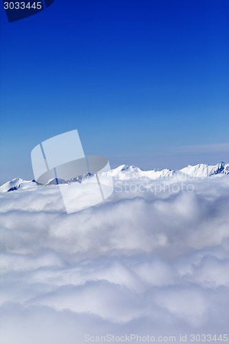 Image of Mountains under clouds at nice day