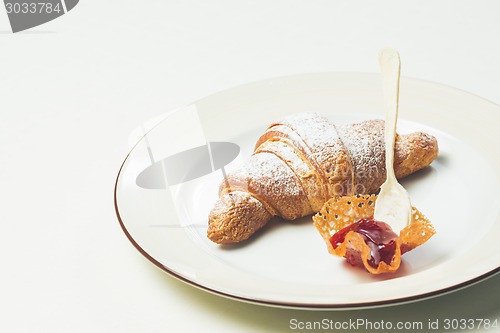 Image of breakfast with croissant