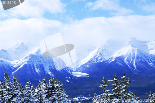 Image of Snowy mountains