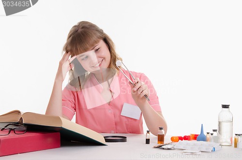 Image of Student Pharmacist found in the directory name pills