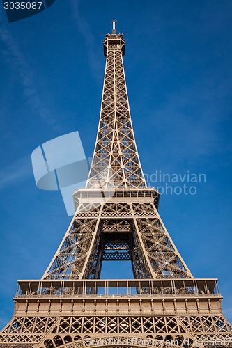 Image of Eiffel Tower in Paris