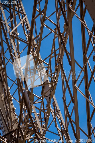 Image of Eiffel Tower in Paris