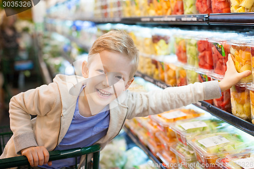 Image of grocery shopping