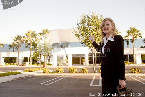 Image of Real Estate Agent showing an office building