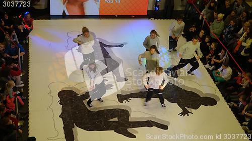 Image of Children participating in "Dancing tournament" 