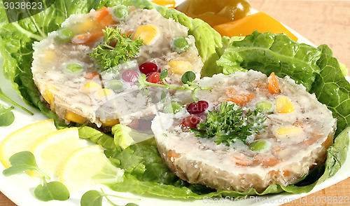 Image of Meat with vegetables in jelly 