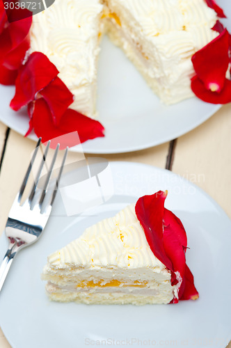 Image of whipped cream mango cake