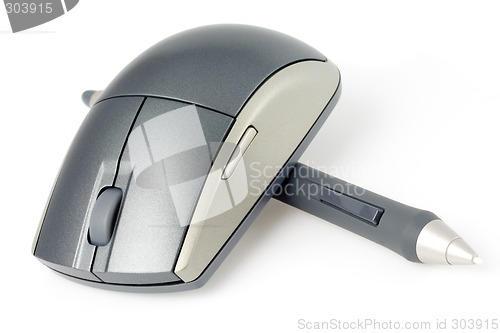 Image of Wireless mouse and digital pen

