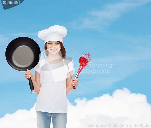 Image of smiling little girl in white blank t-shirt