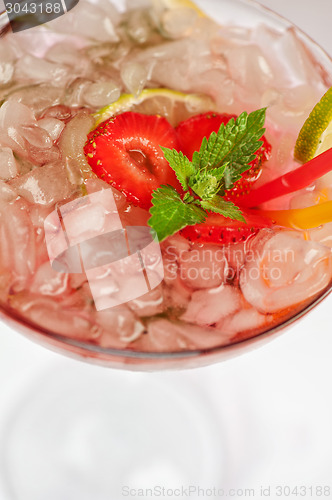 Image of Strawberry mohito cocktail