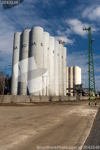 Image of Storage silos in daylight