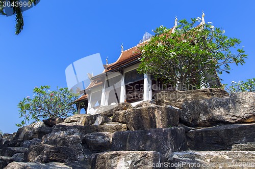 Image of Gazebo on the Boulders.