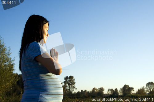 Image of Pregnant woman