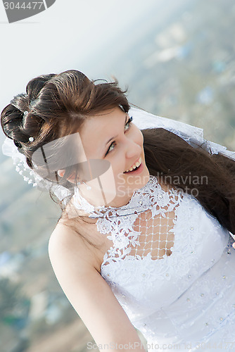 Image of Surprised bride