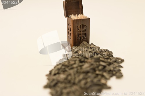 Image of sunflower seeds