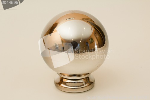 Image of isolated object