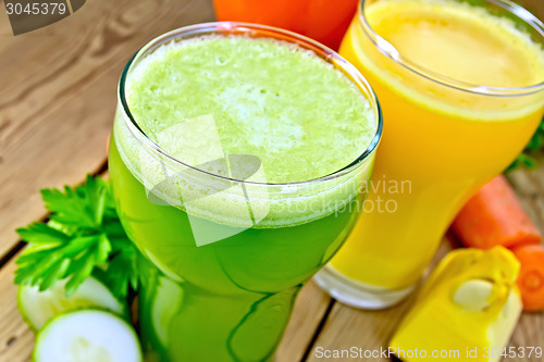 Image of Juice cucumber and vegetable in tall glass