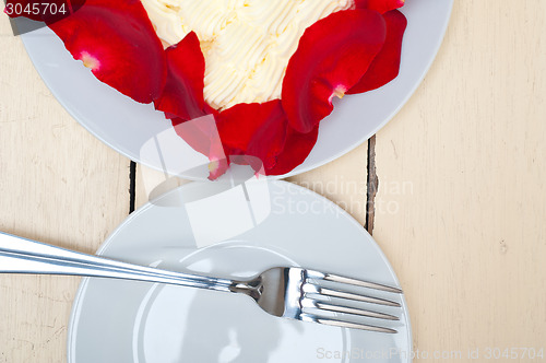 Image of whipped cream mango cake