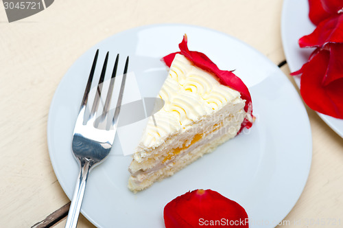 Image of whipped cream mango cake