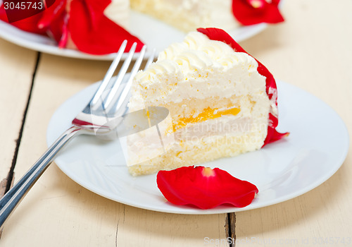 Image of whipped cream mango cake