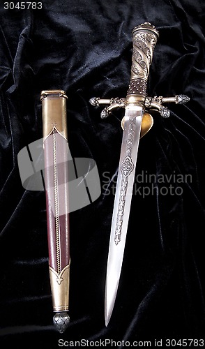 Image of dagger