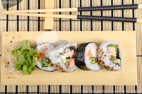 Image of Sushi.