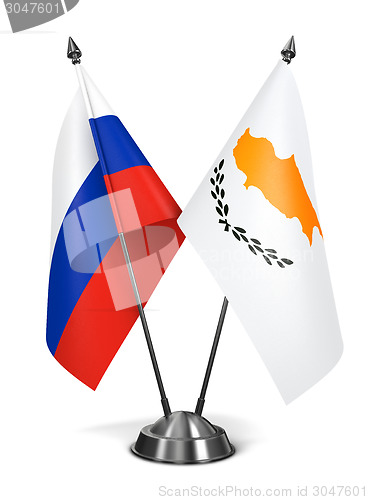 Image of Russia and Cyprus - Miniature Flags.
