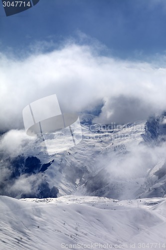 Image of Off-piste slope in fog