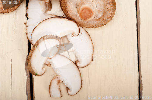 Image of shiitake mushrooms