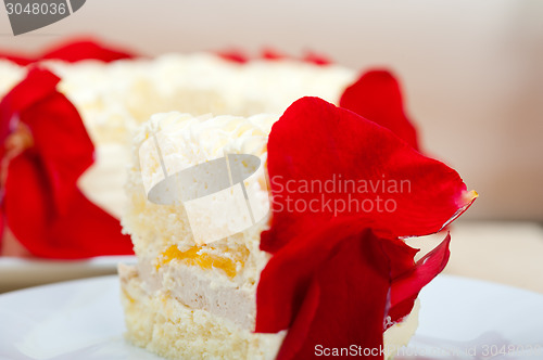 Image of whipped cream mango cake