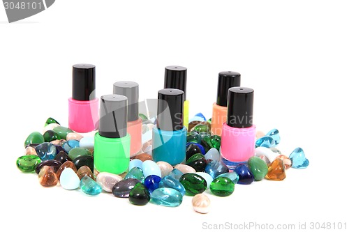 Image of color nail polish 