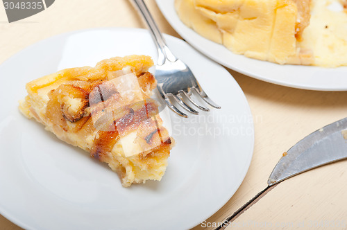 Image of fresh pears pie