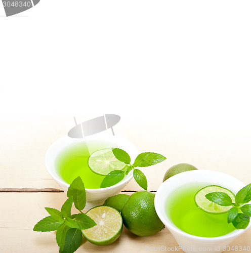 Image of mint infusion tea tisane with lime