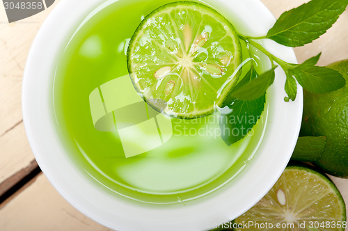 Image of mint infusion tea tisane with lime