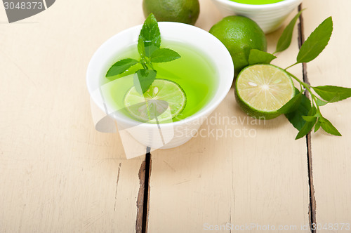 Image of mint infusion tea tisane with lime