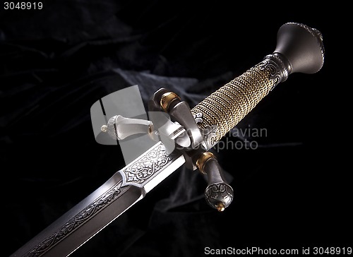 Image of smart dagger 
