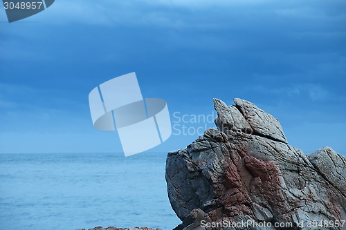 Image of Rock against the sea