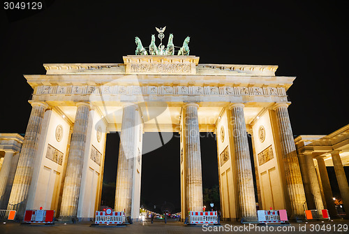 Image of Brandenburg gate in Berlin, Germany