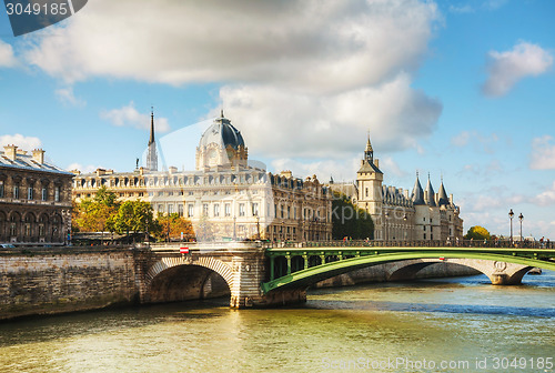 Image of The Conciergerie building in Paris, France