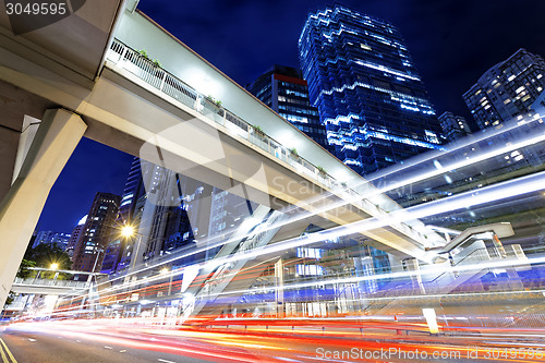 Image of traffic in city at night 