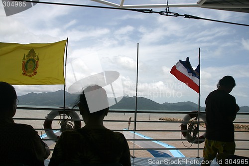 Image of ferry to koh chang