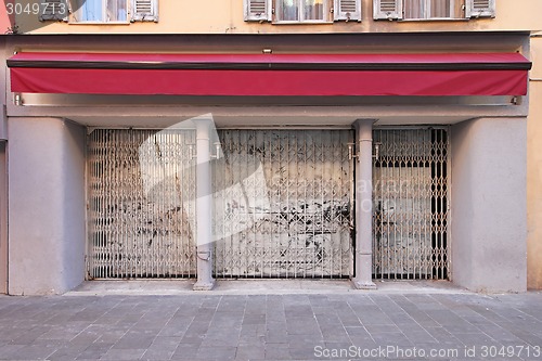 Image of Abadoned shop