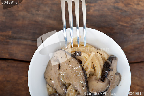 Image of Italian spaghetti pasta and mushrooms