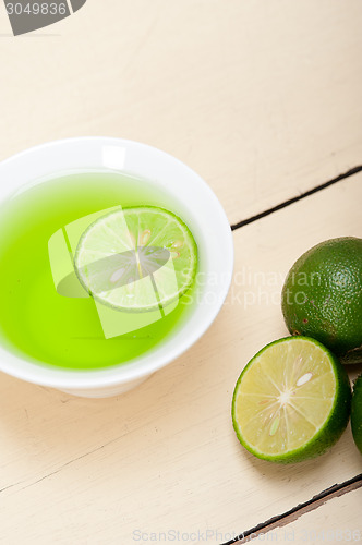 Image of green lime lemonade 