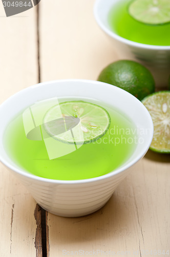 Image of green lime lemonade 