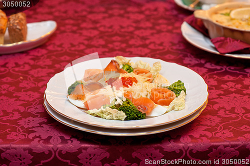 Image of Salad with salmon